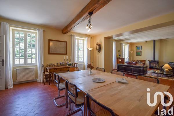 Maison à vendre 12 pièces 460 m² Lesparre-Médoc