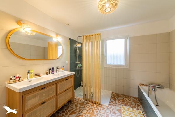 Maison à vendre |  Colayrac-Saint-Cirq |  6 pièces | 147 m²