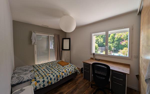 Maison à vendre    5 pièces •  Gradignan