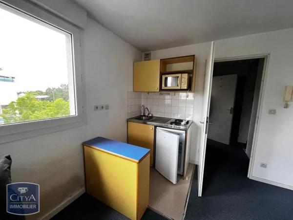 Appartement à louer 1 pièce 19.75m² Caen (14000)