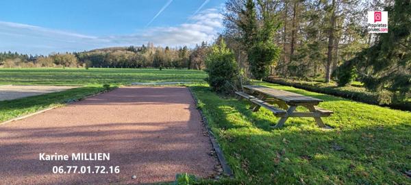 NONANCOURT 27320 Maison individuelle et lodge aménagé, 4 étangs avec bras de rivière, double garage, terrain de plus de 5 Hectares - 540 000  HAI