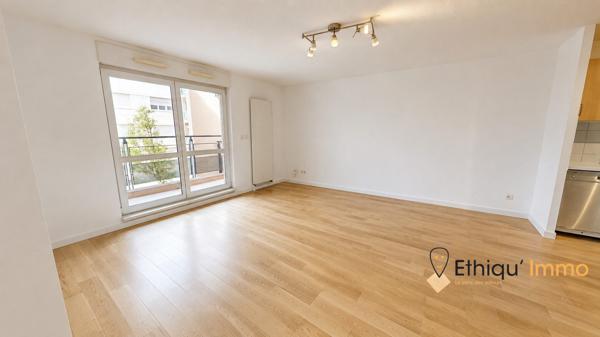 F4 95m2 avec balcon et parking - Neudorf