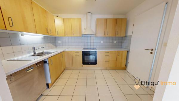 F4 95m2 avec balcon et parking - Neudorf