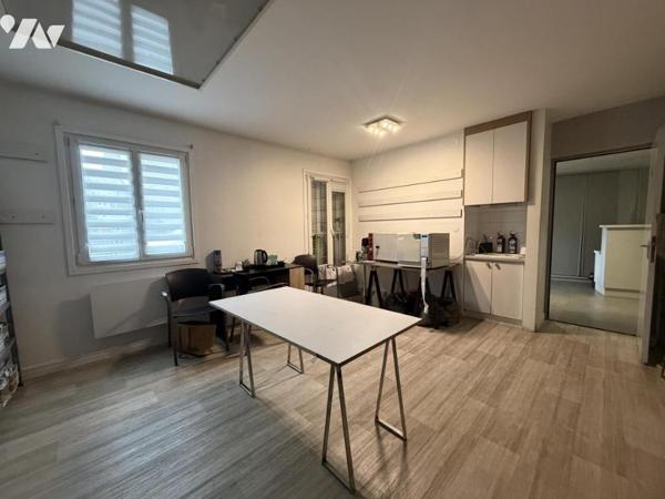 AMIENS (80) - Quartier Henriville - Local professionnel + appartement 