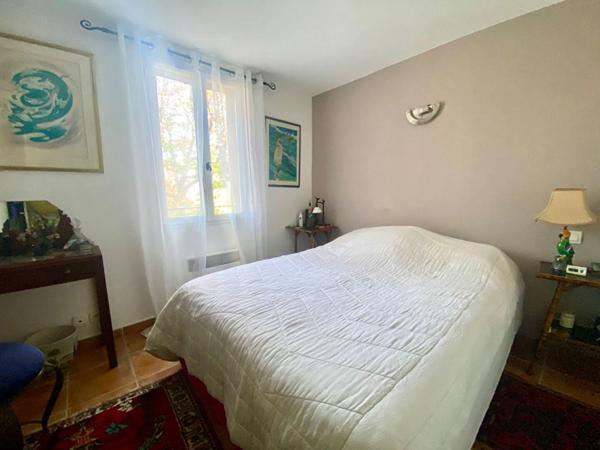 Maison La Cadiere D Azur 4 pièce(s) 71 m2 et garage