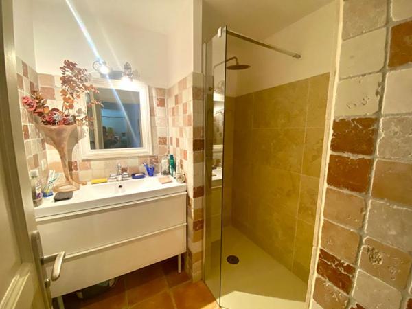 Maison La Cadiere D Azur 4 pièce(s) 71 m2 et garage