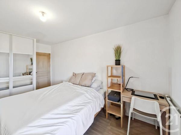 Appartement T2 à vendre  2 pièces - 37 m 2   MARSEILLE  - 13012