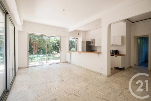 Appartement F4 à vendre  4 pièces - 87,60 m 2   NICE  - 06