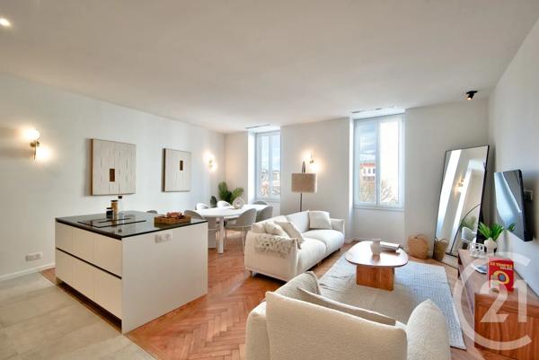 Appartement F4 à vendre  4 pièces - 87,60 m 2   NICE  - 06
