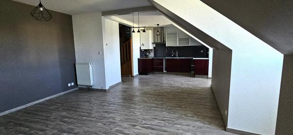 Appartement à louer à Saint-Chély-d'Apcher (48200)