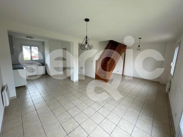 Location 4 Pieces 84 60280 Venette 43 1081 01 0001