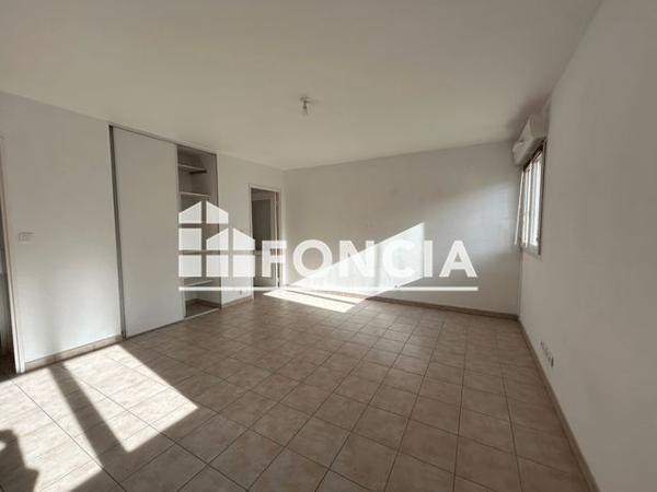 Location Studio 33.4 m² - 63 IMPASSE MAURICE RAVEL Cavaillon 84300