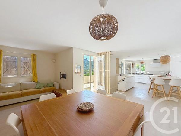 Maison à vendre  5 pièces - 123,51 m 2   MANDELIEU LA NAPOULE  - 06