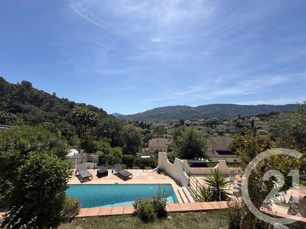 Maison à vendre  5 pièces - 123,51 m 2   MANDELIEU LA NAPOULE  - 06