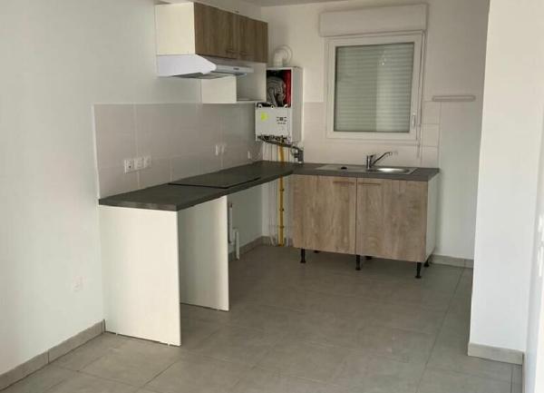 Maison à louer    5 pièces •  Saint-Jory