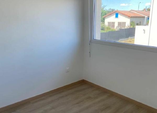 Maison à louer    5 pièces •  Saint-Jory