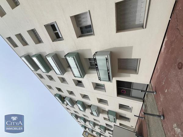 Appartement à louer 5 pièces 77.87m²