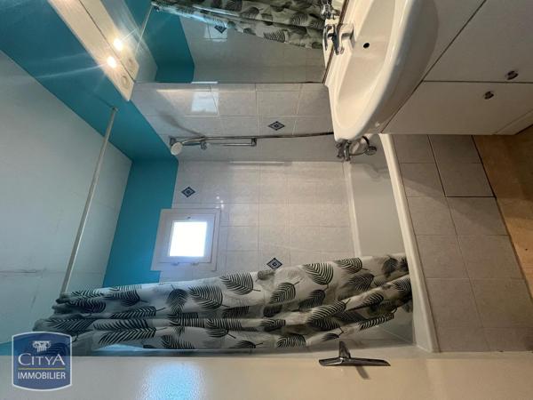 Appartement à louer 5 pièces 77.87m²