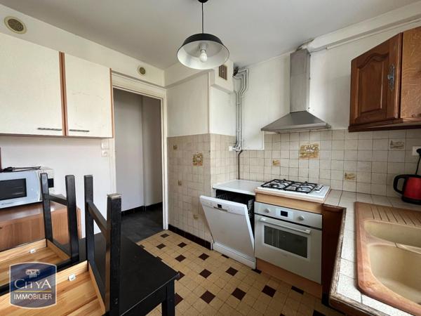 Appartement à louer 5 pièces 77.87m²