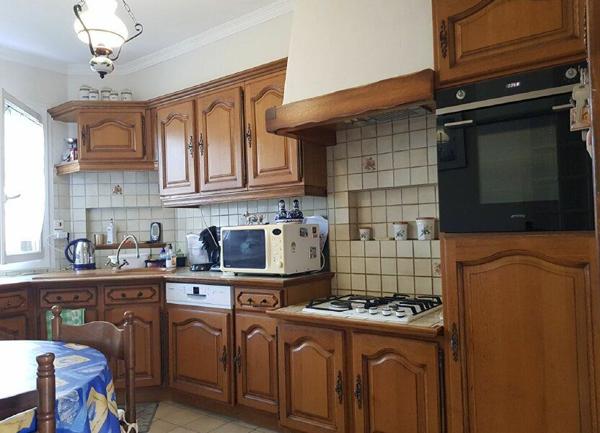 Maison à vendre    4 pièces •  Ploumagoar