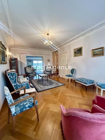 Immeuble à MARQUISE, 62250 - 290m²