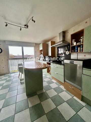 Immeuble à MARQUISE, 62250 - 290m²
