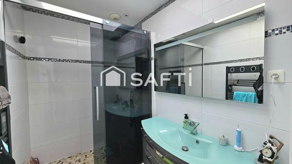 Charme de l'ancien rénové et confort moderne !