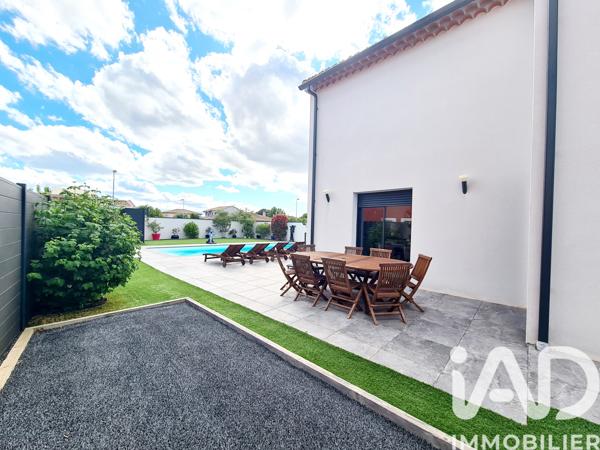 Maison à vendre 9 pièces 254,68 m² Portiragnes