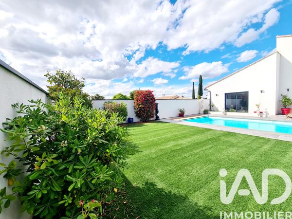 Maison à vendre 9 pièces 254,68 m² Portiragnes