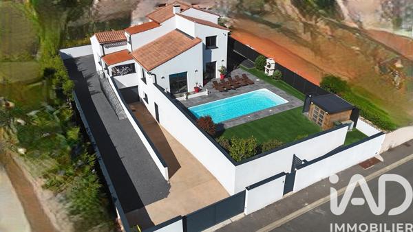 Maison à vendre 9 pièces 254,68 m² Portiragnes
