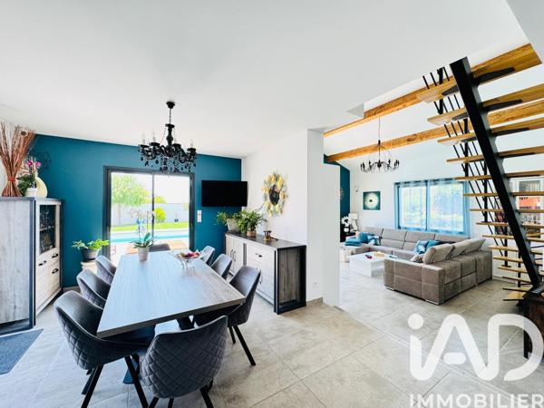 Maison à vendre 9 pièces 254,68 m² Portiragnes