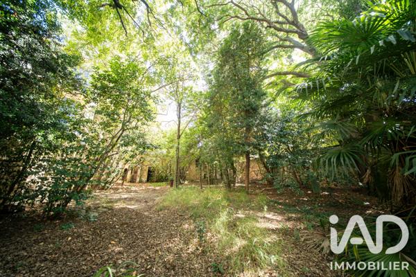 Immeuble à vendre 448 m² Nîmes