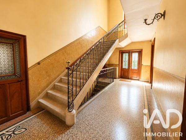 Immeuble à vendre 448 m² Nîmes