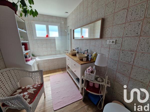 Maison à vendre 6 pièces 153 m² Sainte-Marie-du-Lac-Nuisement