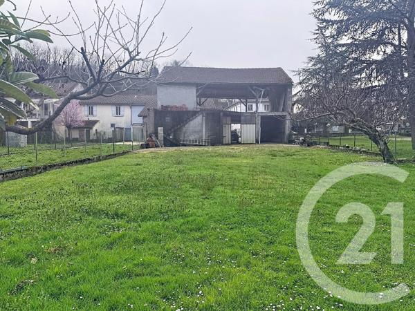 Maison à vendre  10 pièces - 273,06 m 2   ST GIRONS  - 09