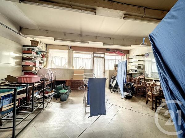 Maison à vendre  10 pièces - 273,06 m 2   ST GIRONS  - 09