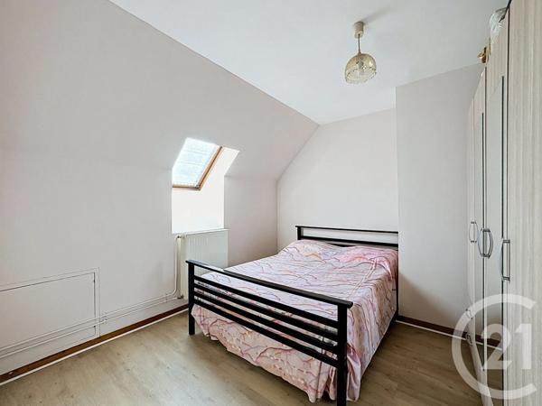 Maison à vendre  5 pièces - 75 m 2   CREPY EN VALOIS  - 60