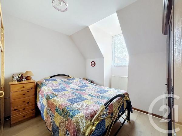 Maison à vendre  5 pièces - 75 m 2   CREPY EN VALOIS  - 60