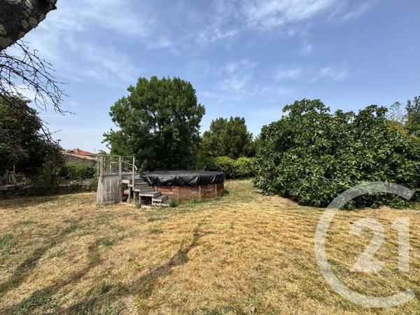 Maison à vendre  4 pièces - 147 m 2   LAROQUE D OLMES  - 09