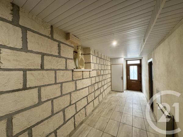 Maison à vendre  4 pièces - 147 m 2   LAROQUE D OLMES  - 09