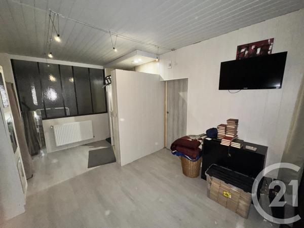 Maison à vendre  4 pièces - 147 m 2   LAROQUE D OLMES  - 09
