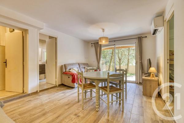 Maison à vendre  9 pièces - 283 m 2   VILLENEUVE LES AVIGNON  - 30