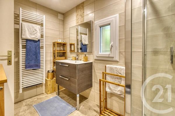 Maison à vendre  9 pièces - 283 m 2   VILLENEUVE LES AVIGNON  - 30