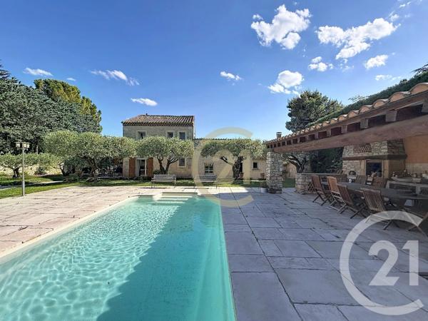 Maison à vendre  9 pièces - 283 m 2   VILLENEUVE LES AVIGNON  - 30