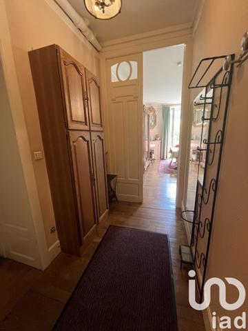 Appartement 2 pièces de 62 m² à Mont-Dore (63240)