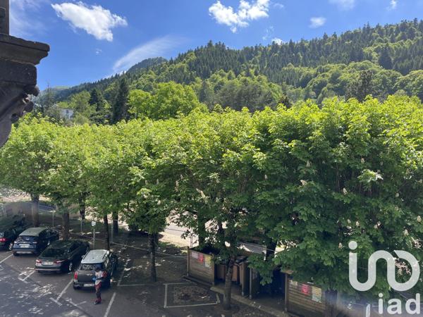 Appartement 2 pièces de 62 m² à Mont-Dore (63240)