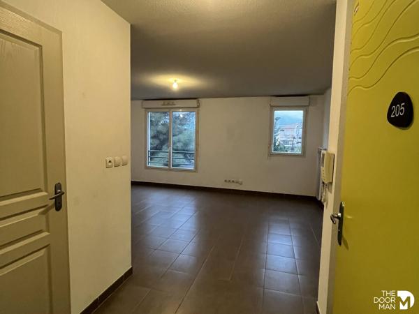 Appartement - Vendu - 35 m² - LA SEYNE SUR MER | The Door Man