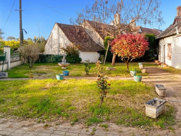 Loir-et-Cher (41) – À vendre Longère 5 pièces avec jardin – 4 chambres – Saint-Laurent-Nouan
