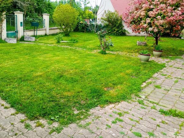 Loir-et-Cher (41) – À vendre Longère 5 pièces avec jardin – 4 chambres – Saint-Laurent-Nouan
