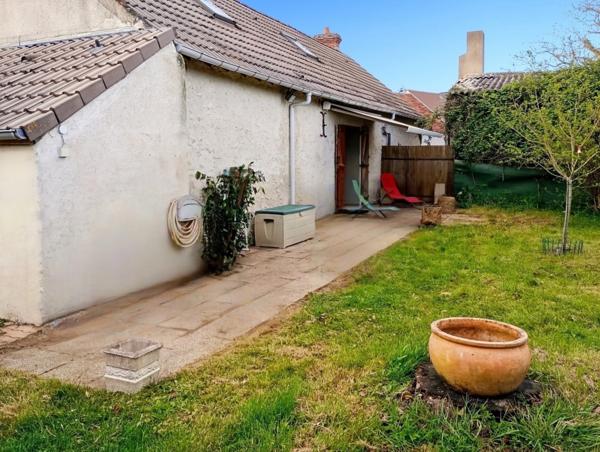 Loir-et-Cher (41) – À vendre Longère 5 pièces avec jardin – 4 chambres – Saint-Laurent-Nouan